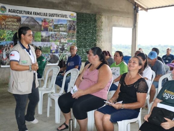Governo do Amazonas incentiva o associativismo e o cooperativismo para o desenvolvimento do setor primário